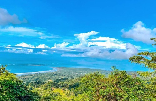 Ballena Villa | 4bd Panoramic Ocean View CASA LORO