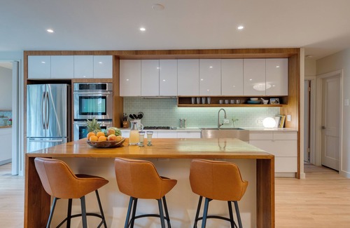 Tarrytown Casa | 4BDR House w/Pool & Guest House in Central Austin