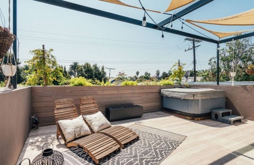 Venice Villa | 4BDR LUXURY VILLA IN VENICE