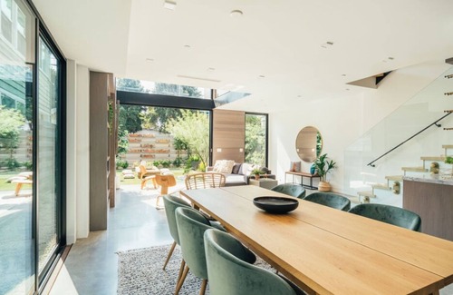 Venice Villa | 4BDR LUXURY VILLA IN VENICE