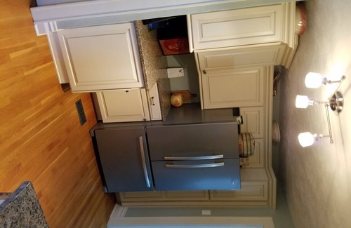 Ashland Casa | 4Bed / 3Bath GREYSTONE COTTAGE