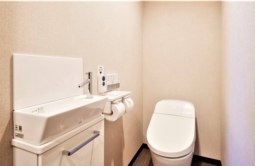 Naha Hotel | 4bed JapaneseWestern style room Opening anniver / Naha Okinawa