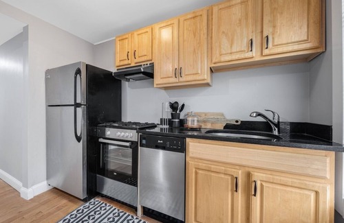 South Boston Apartamento | 4BR/1BTH Easy Commute South Boston Apartment