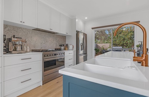 Echuca Casa | 4HAB * 2 BA * Capacidad para 10 * Piscina * Cerca de la ciudad y rampa para botes