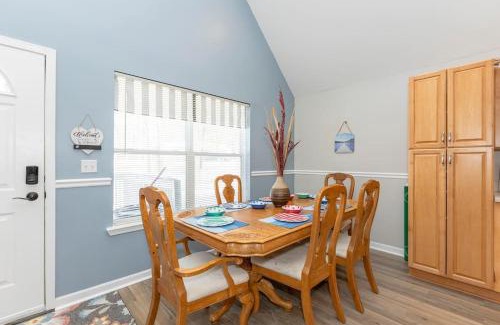 Higgins Lake Casa | *4BR 2BA N Shore Hidden Retreat*