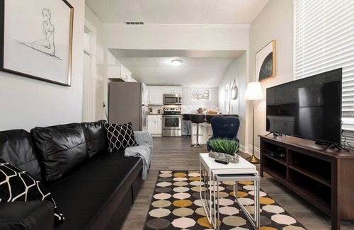 Shelby Park Casa | 4BR/2BA Spacious Louisville Getaway by CozySuites
