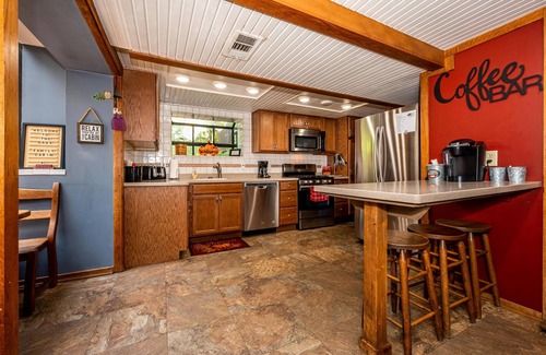 Helmsburg Casa | La cabaña de vacaciones Oaks