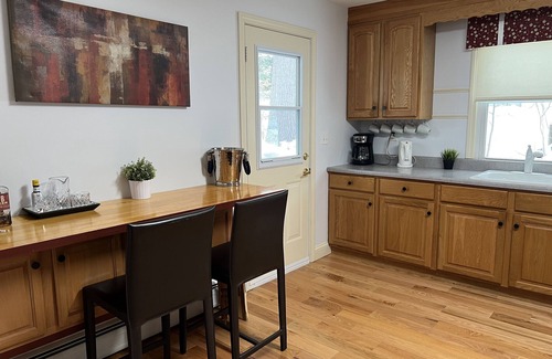 Alton Bay Casa | 5BR/3.5BA-Private Beach-Hot Tub