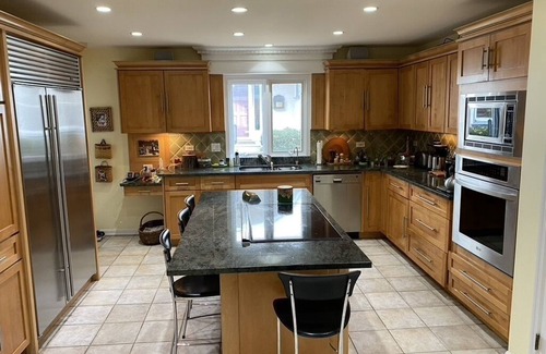Evanston Casa | 4Br, 3BA, home Evanston, IL, near Northwestern Univ, fully furnished, equipped