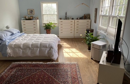 Evanston Casa | 4Br, 3BA, home Evanston, IL, near Northwestern Univ, fully furnished, equipped