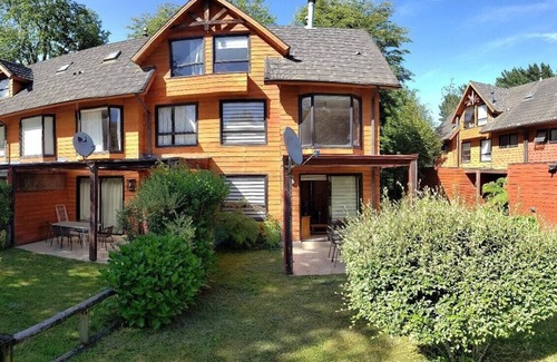 Pucon Casa | 4D/3B Condominio Bosques de Puerto Pucón