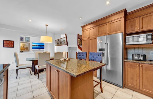 West Oak Trails Casa | 4BR Beautiful Spacious Home w Office!