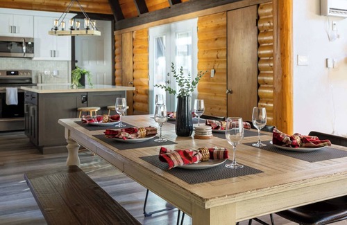 Sedona Casa | Rustic Log Cabin in Munds Park