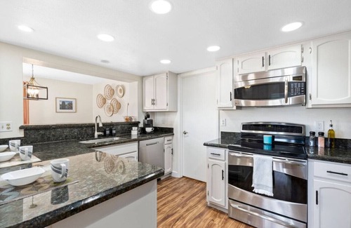 McCormick Ranch Casa | 4BR Charming Scottsdale Home w/ Private Pool