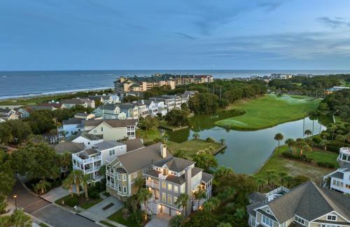 Ocean Point Casa | 4BR Coastal Retreat w Balcony Outdoor Shower Beach Access in Isle of Palms’ Exclusive Ocean Point Community Ocean Point Haven by AvantStay