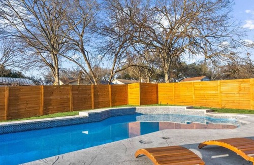 Universal City Casa | 4BR Cozy Luxury Home with Private Pool by Randolf
