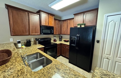 Calabria Casa | 4BR Family Pool Home Minutes from Disney