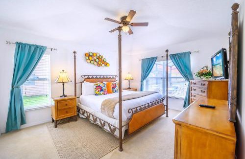 Solana Casa | 4BR Family Resort Home - Private pool & Games Room