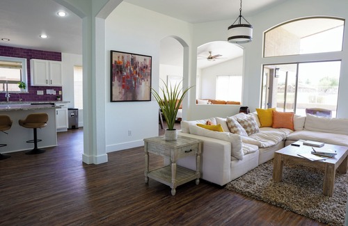 Maricopa Casa | 4BR Golf Course Retreat with NEW Heated Pool, Located on the Duke!
