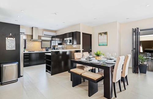 Santa Cruz Casa | 4BR HOME WITH PRIVATE POOL AND BBQ!
