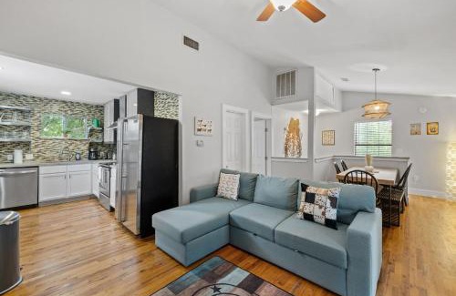 Blackshear-Prospect Hill Casa | 4BR house in trendy East Austin