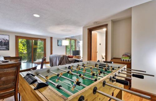 Killington Casa | 4BR Killington Home Perfect for Families, Pet-Friendly, Fireplace