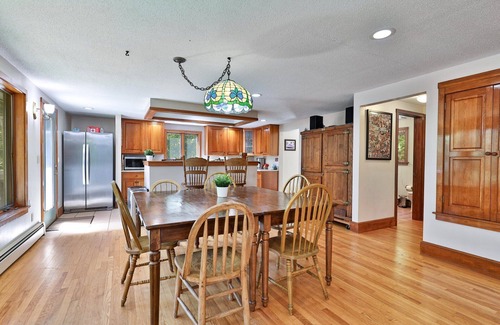 Killington Casa | 4BR Killington Home Perfect for Families, Pet-Friendly