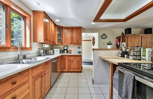 Killington Casa | 4BR Killington Home Perfect for Families, Pet-Friendly