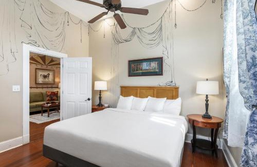 Uptown Historic District Casa | 4BR Luxury Uptown Retreat w Private Heated Pool