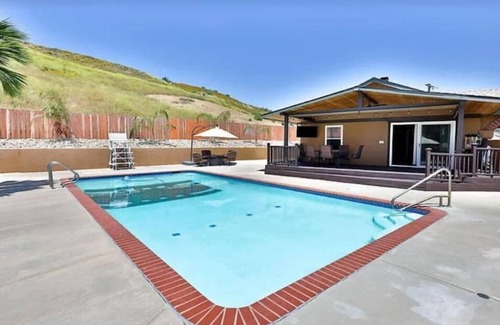 Lakeside Casa | 4BR Modern Hacienda Pool House Retreat + Game Room