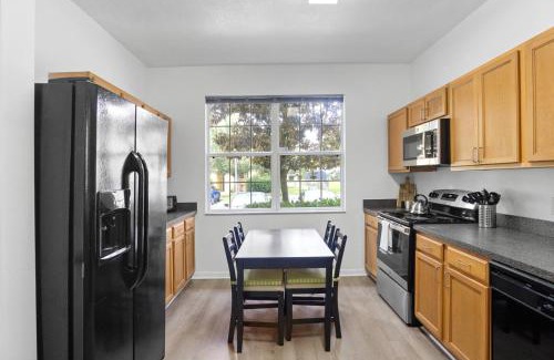 Crestwynd Bay Casa | 4br Orlando Retreat Pool Access Disney Close