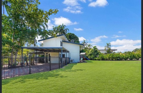 Fannie Bay Villa | 4BR Pet-friendly Pool Paradise