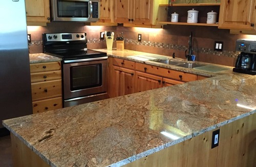 Three Rivers Villa | 4BR Riverfront Villa, tranquilo y exclusivo!