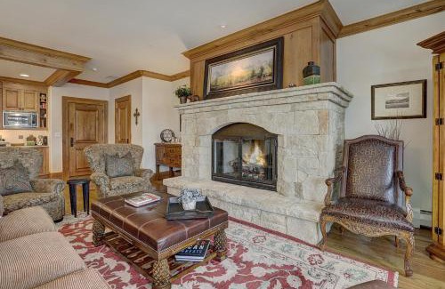 Avon Apartamento | 4Br Ski in Ski Out the Top of Bachelor Gulch condo