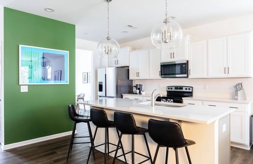Clayton Casa | 4Br Sleeps 10 w/Fenced Yard & Movie Room - Modern Home near Downtown Clayton