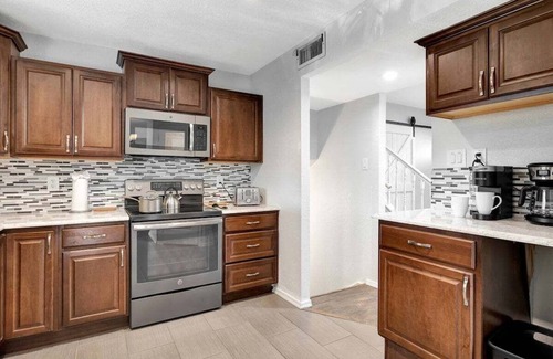 Tempe Casa | 4BR Tempe Home w/Pool Heating Option Available!