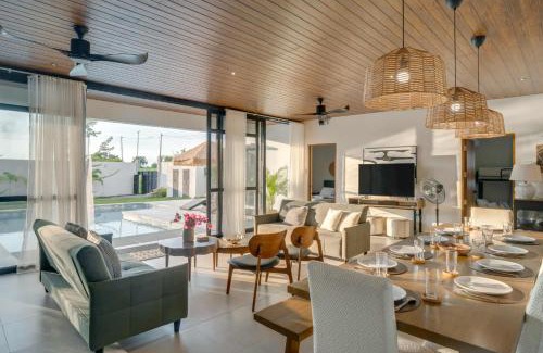 Calatagan Villa | 4BR Villa with Pool in Calatagan Batangas up to 16 Guests