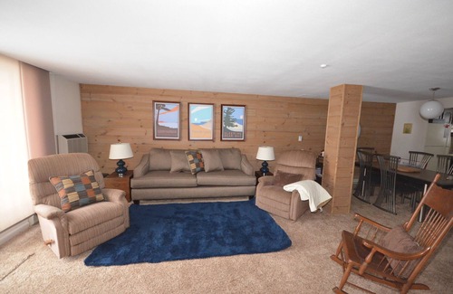 Cedar Casa | Sugar Baby -Cedar-Sugar Loaf