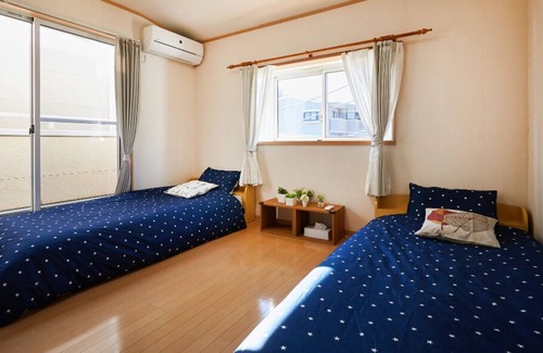 Toda Casa | 4min a sta / 3min a SM / 3min a CVS / Wifi gratuito