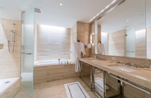 Bal Harbour Condominio | $ 4 Million St Regis Bal Harbour 2BR Residencia con servicios de hotel ★★★★★