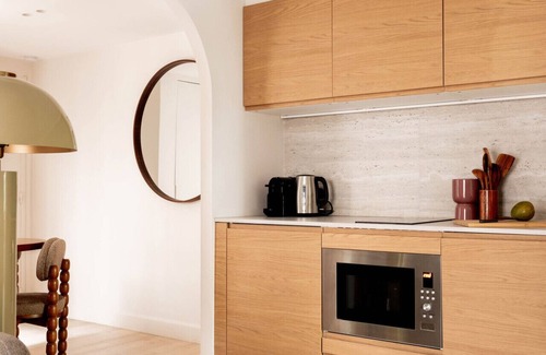 Gaillon Apartamento | 4P/1BR - Fully Renovated ~ Step from Place Vendôme