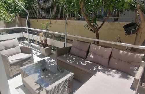 Voula Apartamento | 4pax, central Voula, market, beach