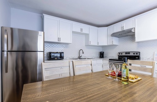 Palm Springs Apartamento | 4ppl, 9 minutes to airport , BBQ, Top Location