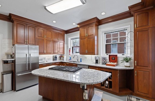 Lancaster Casa | 5,100 Sq Ft Mansion w/Firepit & Grill Near Sight & Sound In Lancaster