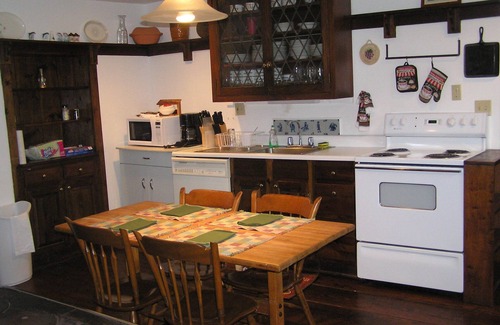 Hancock Casa | 5/2 Sugarbush Old Farmhome-Beautiful Valley Views-Near Skiing