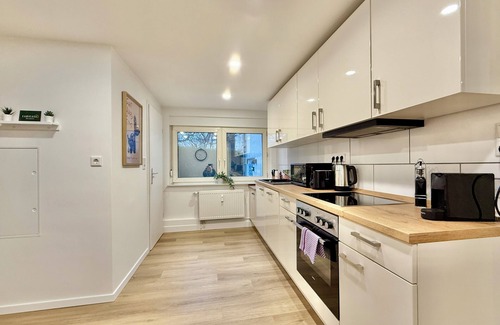 Bielefeld Apartamento | 5-7 persons, Wifi, terrace, new, near Nordpark and supermarkets BIELEFELD