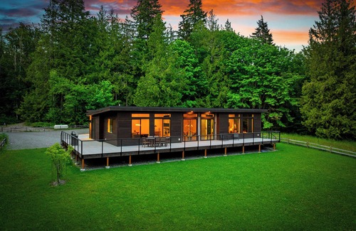 Bellingham Casa | 5-Acre Escape | Trails Lake 2 Luxe Stays