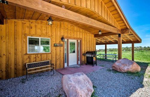 Spanish Valley Apartamento | 5-Acre Moab Studio with BBQ and Stunning Mtn Views