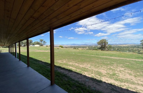 Mansfield Casa | 5 acre property with magnificent views