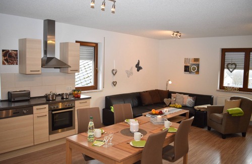 Bad Brambach Apartamento | Apartamento de 5 estrellas 1. Piso superior, 2-4 p., 2 dormitorios, WiFi a través de DSL, Bad Brambach Radonbad